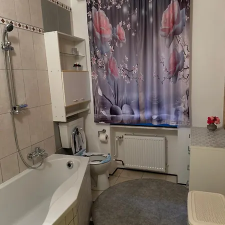 Gaestezimmer Unterkunft *